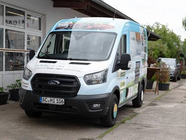 Maria im Tann Zentrum für Kinder-, Jugend- & Familienhilfe Ford Transit