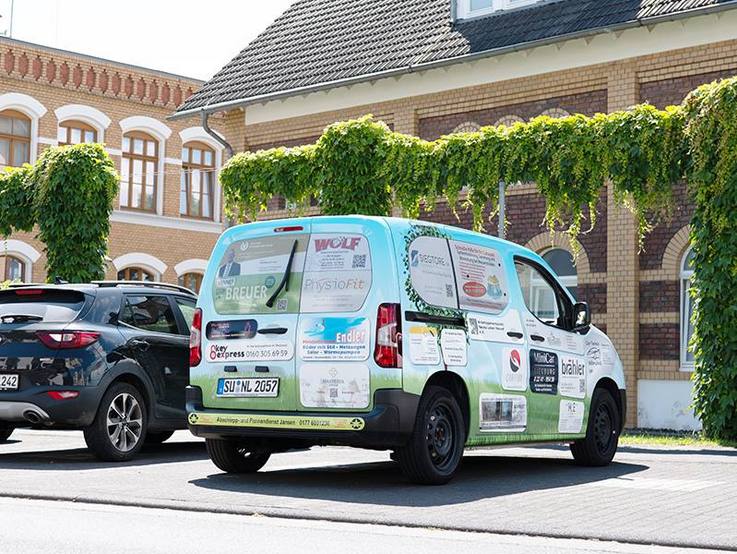 Arbeitsgemeinschaft Neues Leben Hennef e. V. | Folierter gesponsorter Toyota Proace City L1 Kombi 5-Sitzer